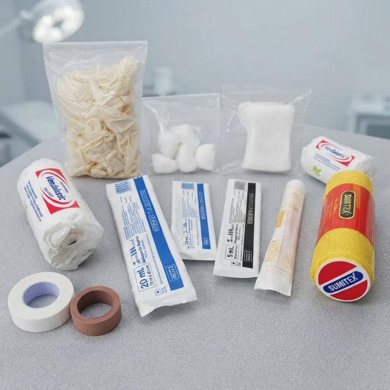 Kit De Curación Médico Con Jeringas, Gasas, Vendas Y Guantes Beige