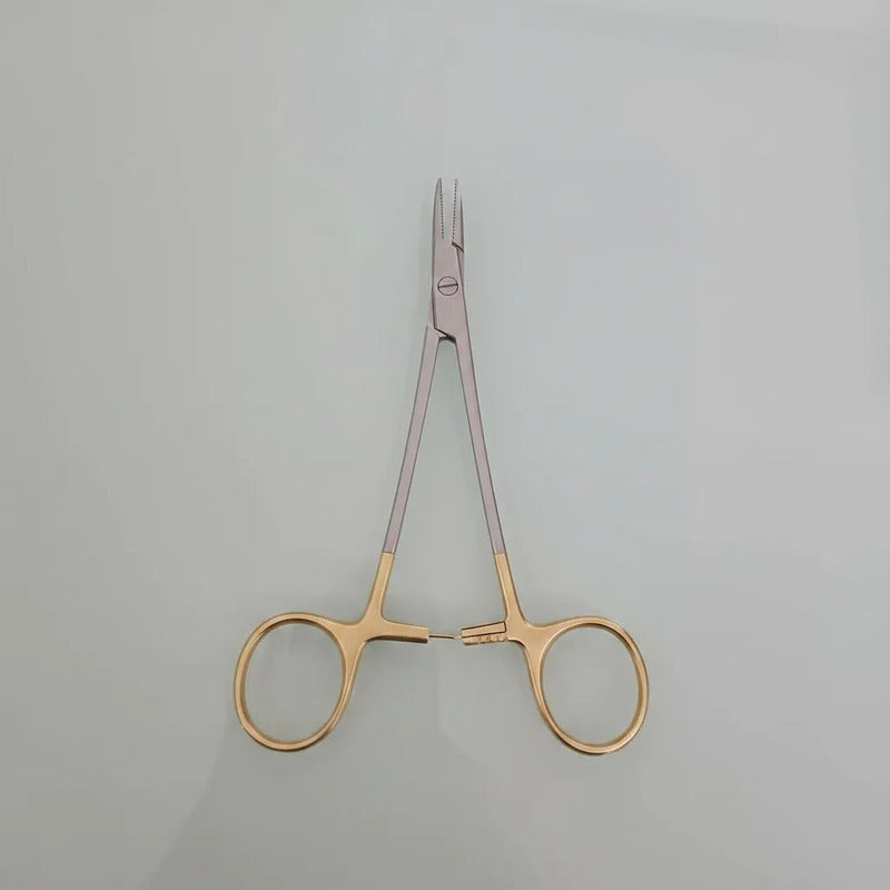 Porta Aguja Baumgartner 13cm Para Cirugia En General